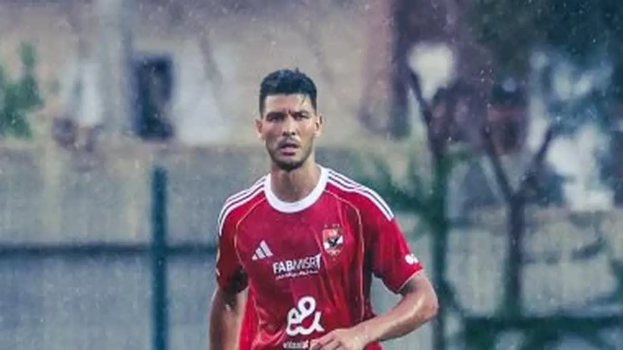 الأهلي يطلب من أشرف داري تقديم عرض للرحيل خلال الصيف