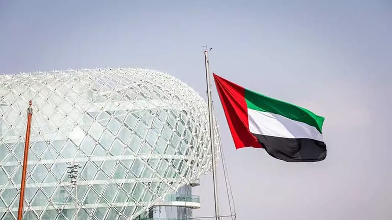 حكومة دبي تنفي وقوع انفجارات في وسط المدينة