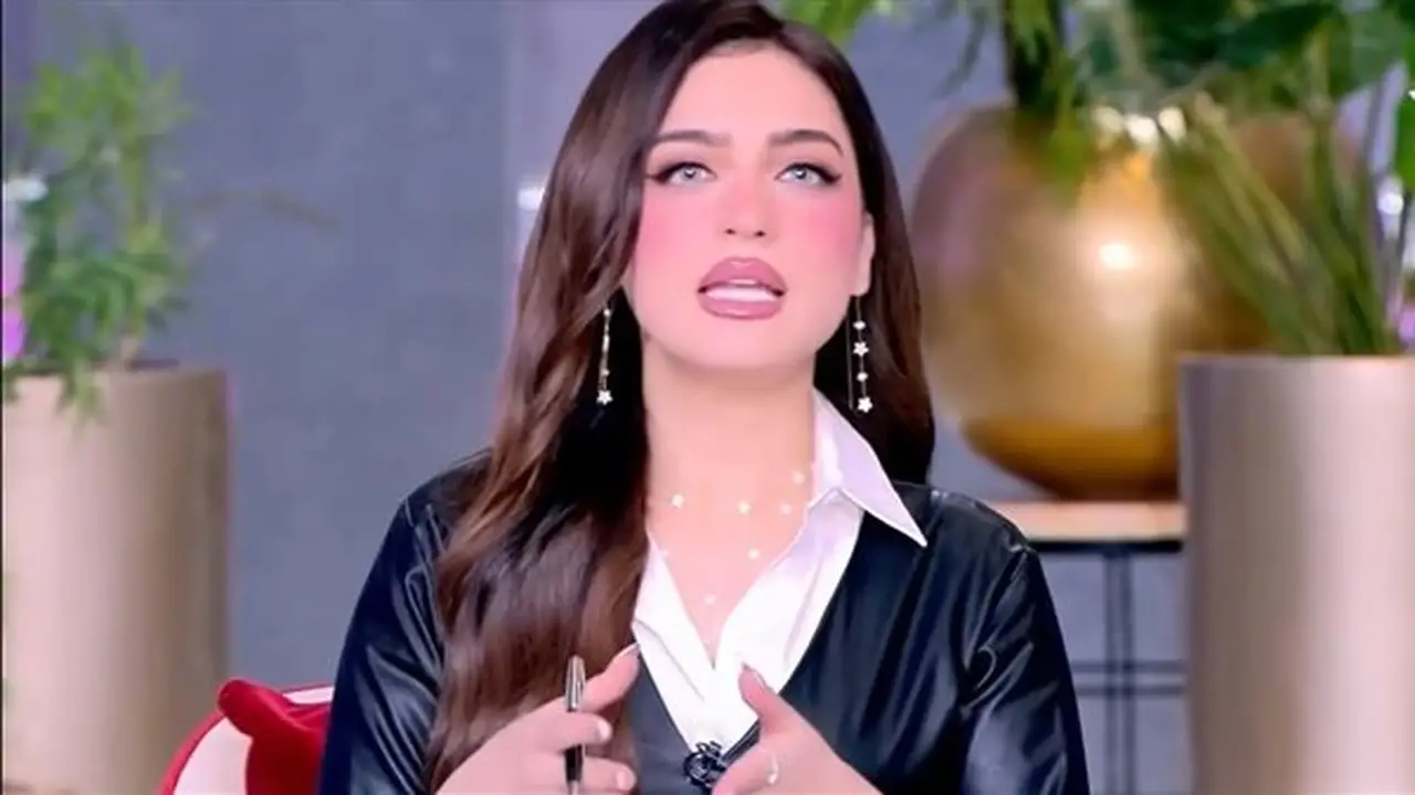 ياسمين عز تهاجم حارس منتخب المغرب ياسين بونو بعد الخروج من كأس العالم