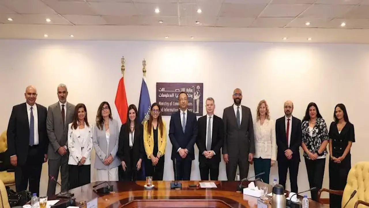 الاتصالات تستهدف زيادة صادرات التعهيد بنسبة 54% لتصل إلى 8 مليارات دولار في عامين