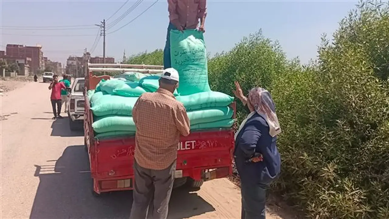 التموين تواصل جهودها في مكافحة تهريب الدقيق المدعم وضبط مشروبات مجهولة المصدر