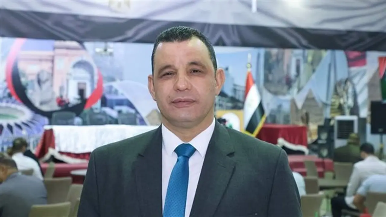الجالية المصرية في السعودية تودع المستشار العمالي علي خلف