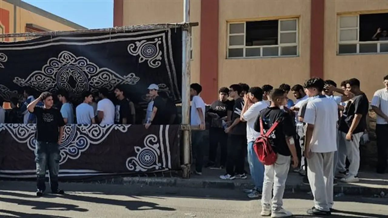 الجرس الأخير: قلق وتوتر أمام اللجان واحتفال ينتظر طلاب الثانوية العامة