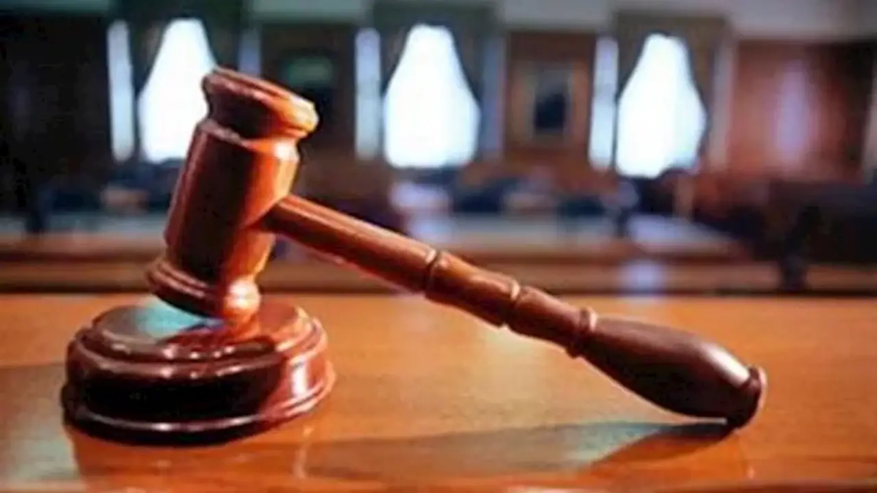 محكمة الجنايات تستكمل محاكمة 25 متهمًا في قضية “خلية الظاهر”