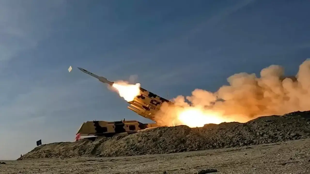 الحرس الثوري الإيراني يعلن استهداف قاعدة موفق السلطي الأردنية