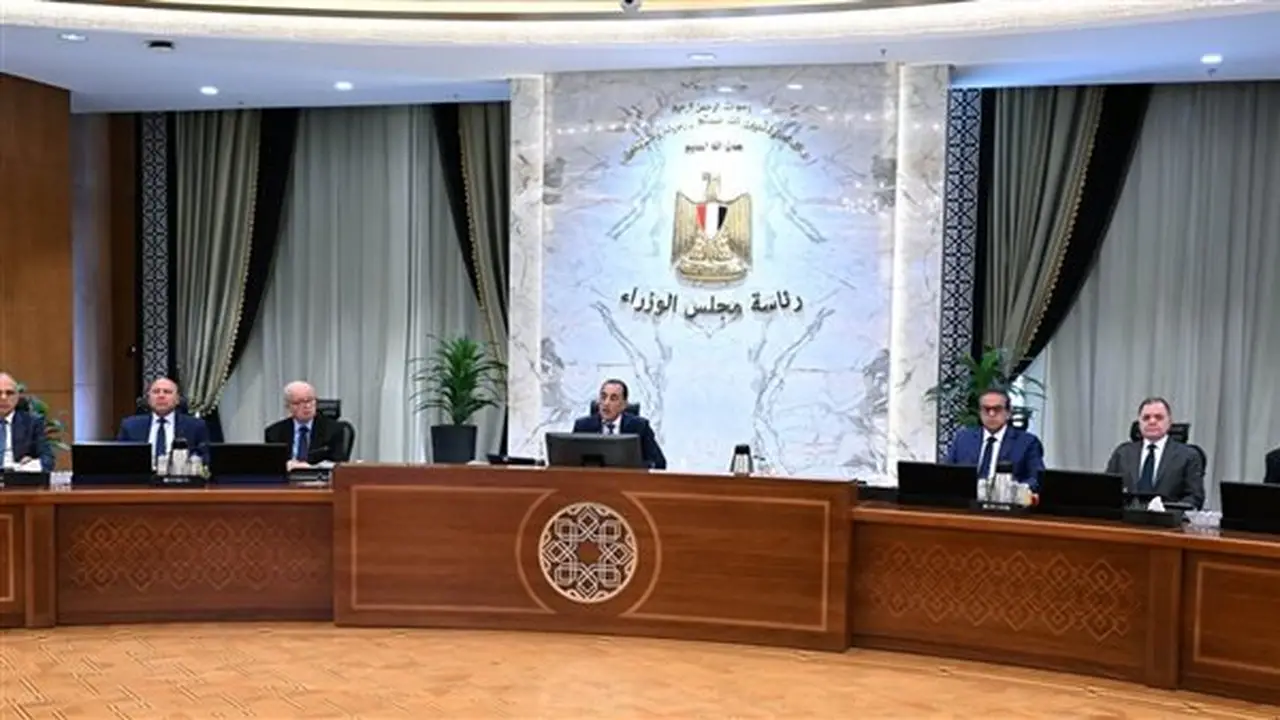 الحكومة تعتمد 9 قرارات جديدة في اجتماعها اليوم