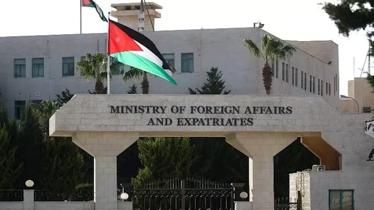 الأردن يستدعي القائم بالأعمال الإيراني ويبلغ رسالة احتجاج رسمية