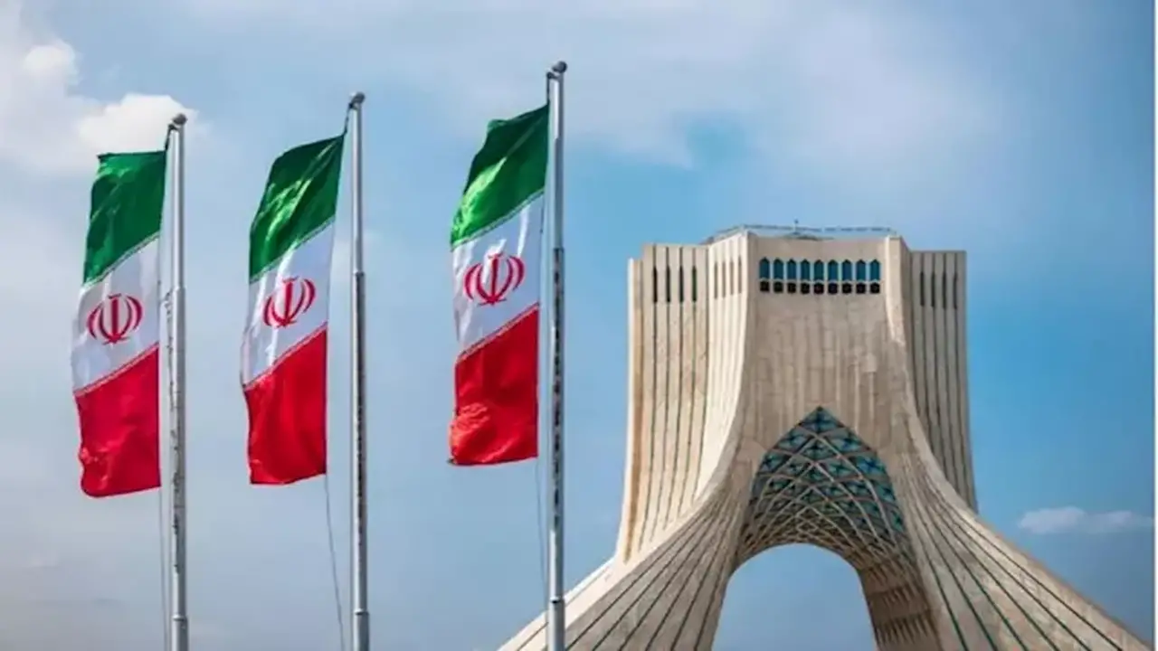 الخارجية الإيرانية: الهجمات على السكك الحديدية تعد جرائم حرب
