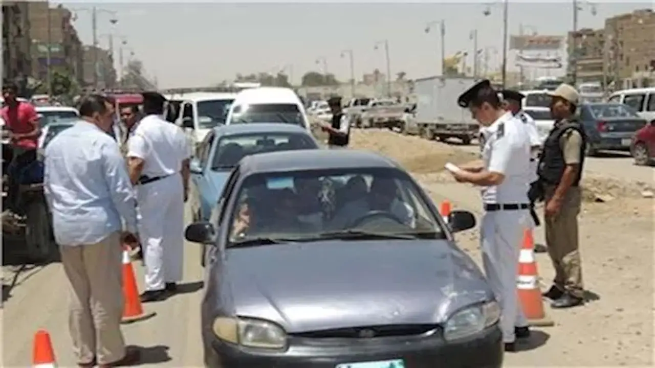 الداخلية تضبط 110 آلاف مخالفة مرورية و7 أطنان دقيق خلال حملاتها الأمنية