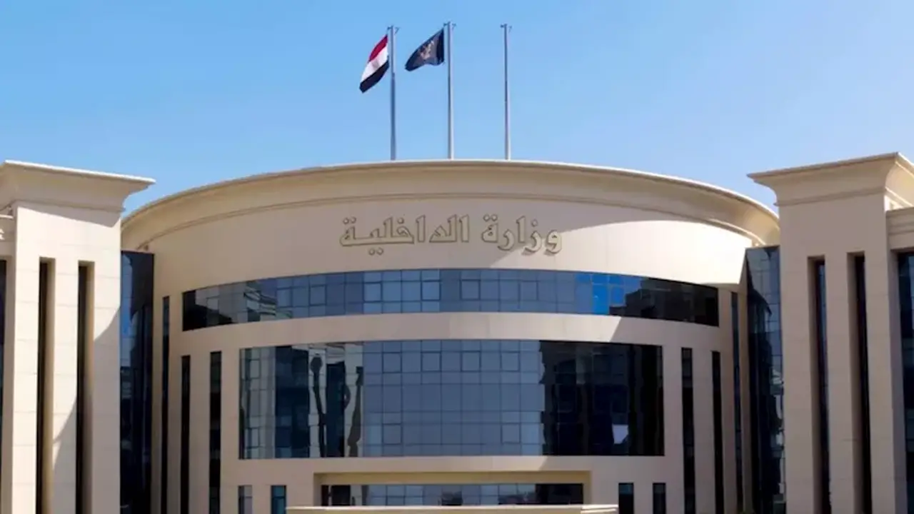 الداخلية تضبط 8 متهمين بتسخير 12 طفلًا في أعمال التسول بالقاهرة
