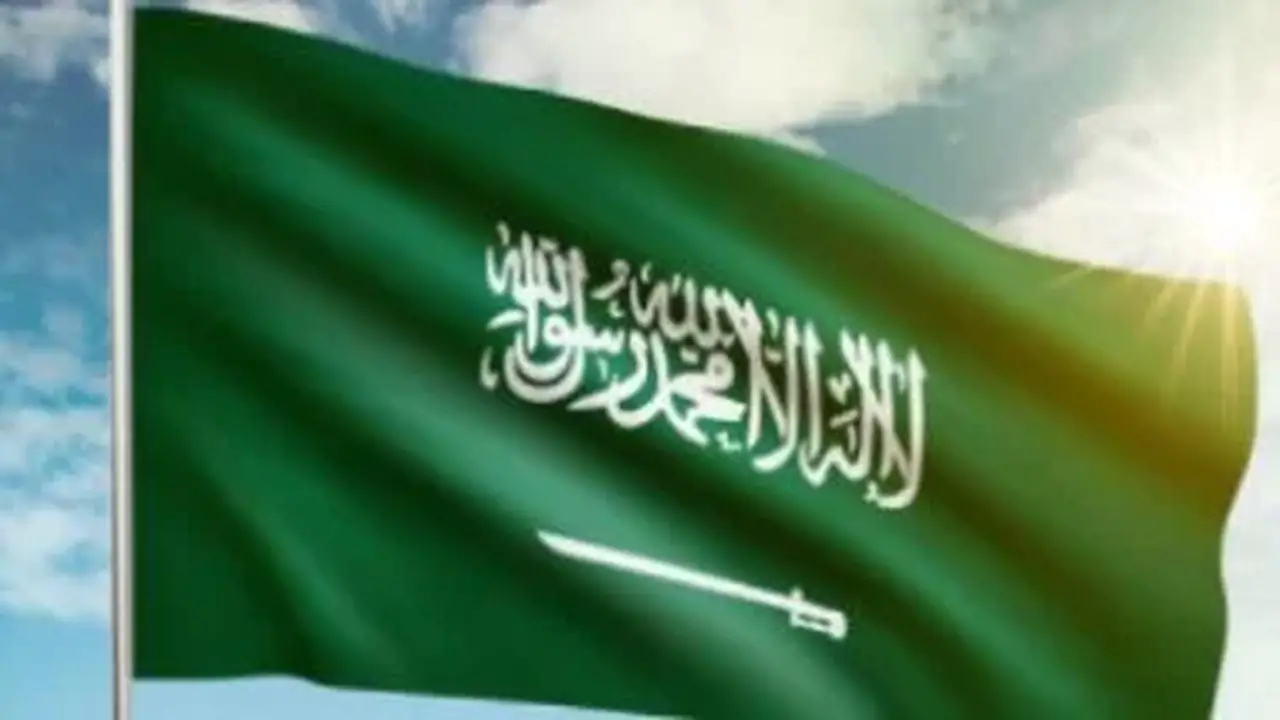 الدفاع المدني السعودي يؤكد انتهاء الخطر في الدمام بعد رفع الإنذار