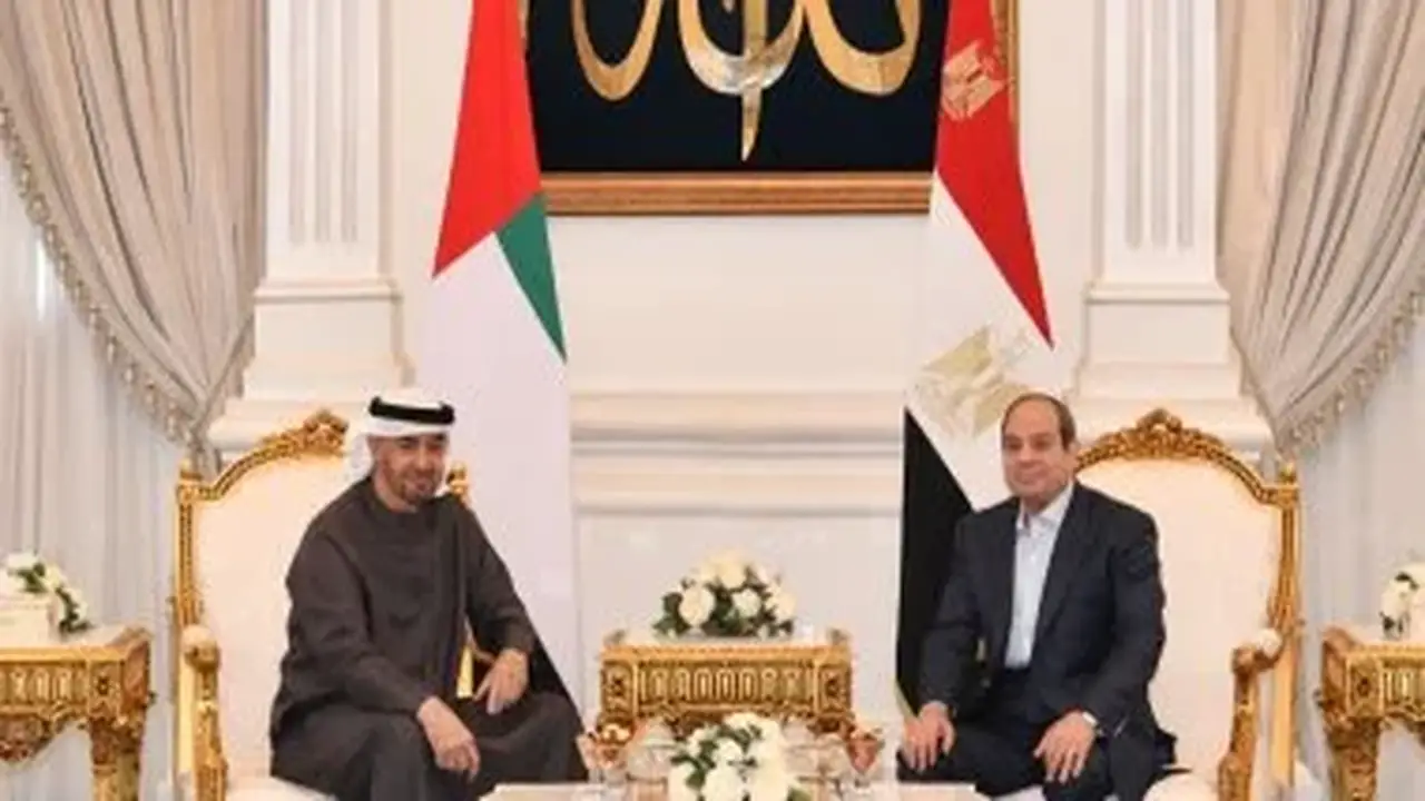 الرئيس السيسي والشيخ محمد بن زايد يبحثان مستجدات الشرق الأوسط وجهود تجنب التصعيد