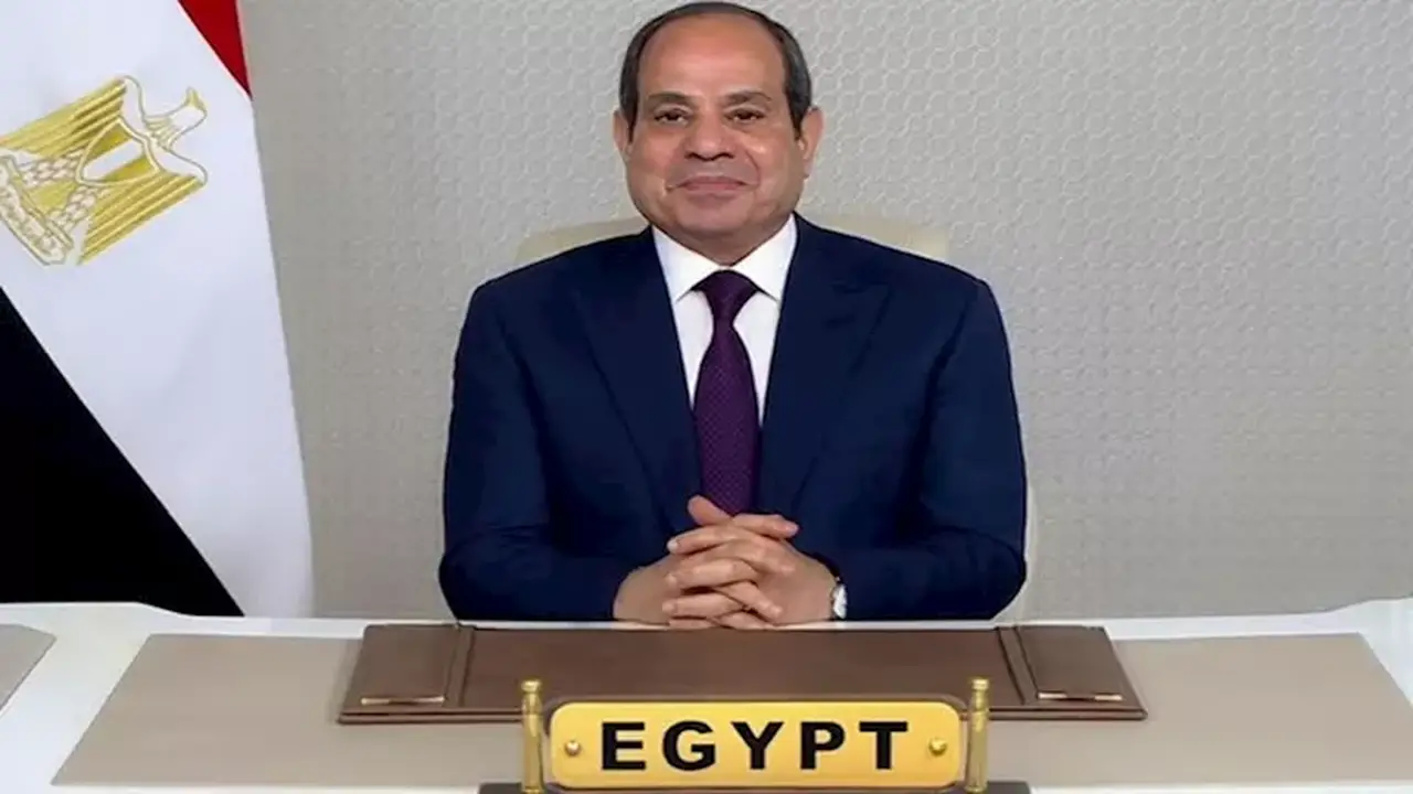 الرئيس السيسي يشكر لاعبي المنتخب الوطني على أدائهم المشرف في كأس العالم