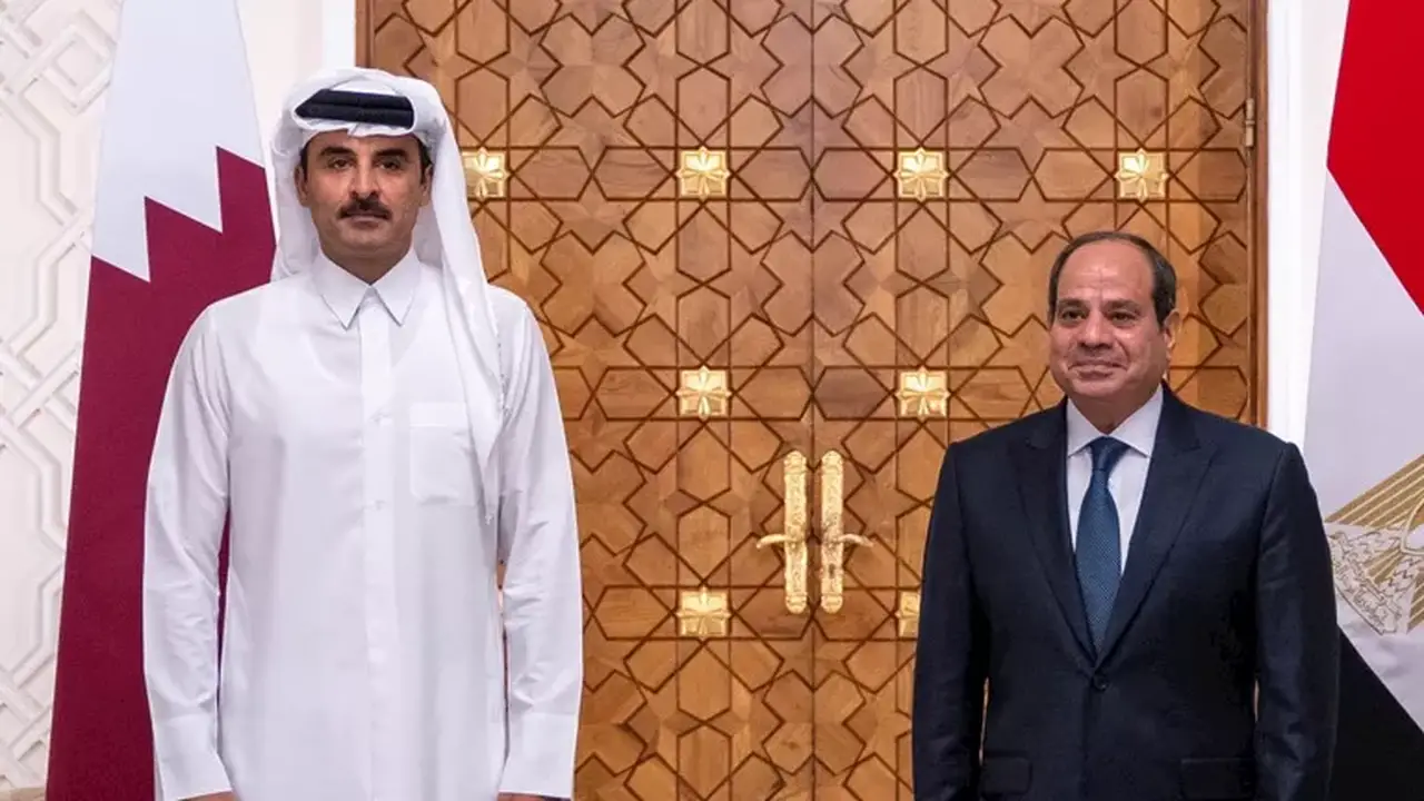الرئيس السيسي يلتقي أمير قطر في قصر لوسيل بالدوحة