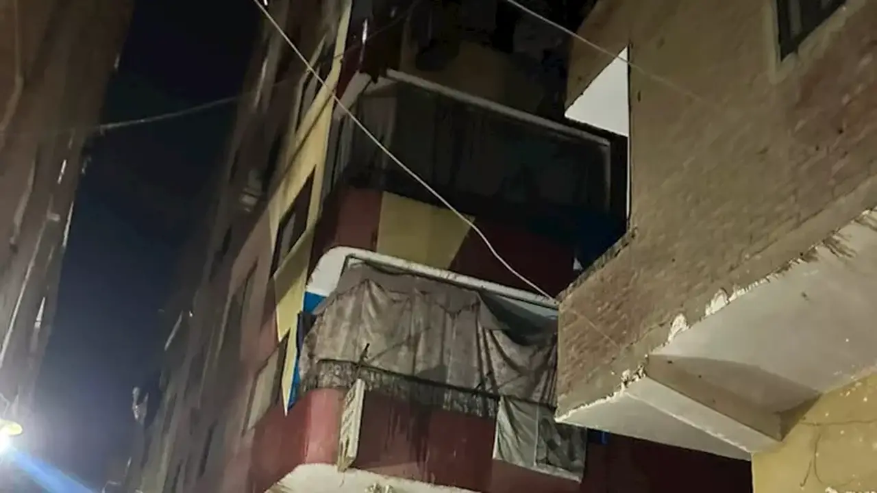 إخماد حريق في شقة سكنية بمسطرد بشبرا الخيمة – صور