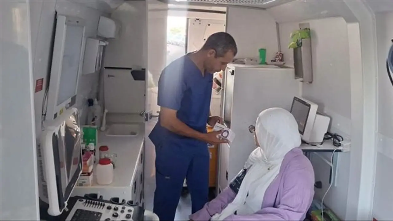وزارة الصحة تستقبل بعثة المنتخب الوطني لكرة القدم بالعلمين الجديدة