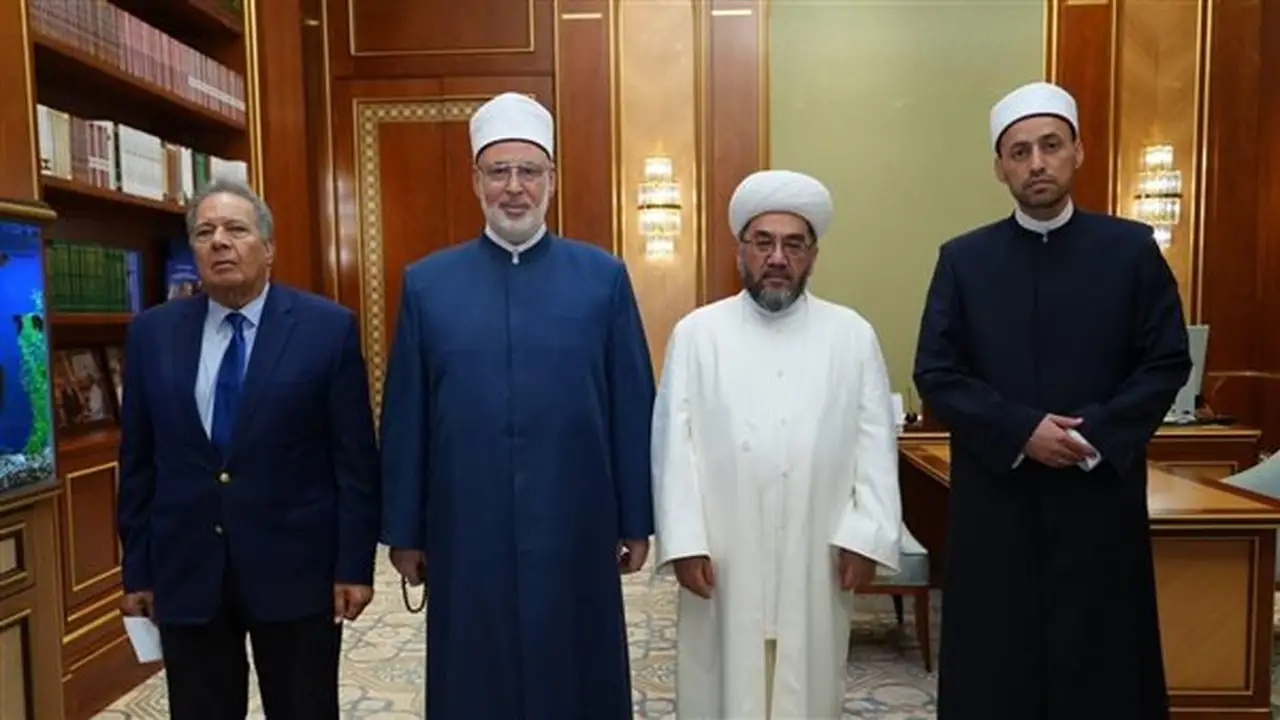 الضويني ومفتي أوزبكستان يؤكدان عمق العلاقات الأزهرية الأوزباكستانية