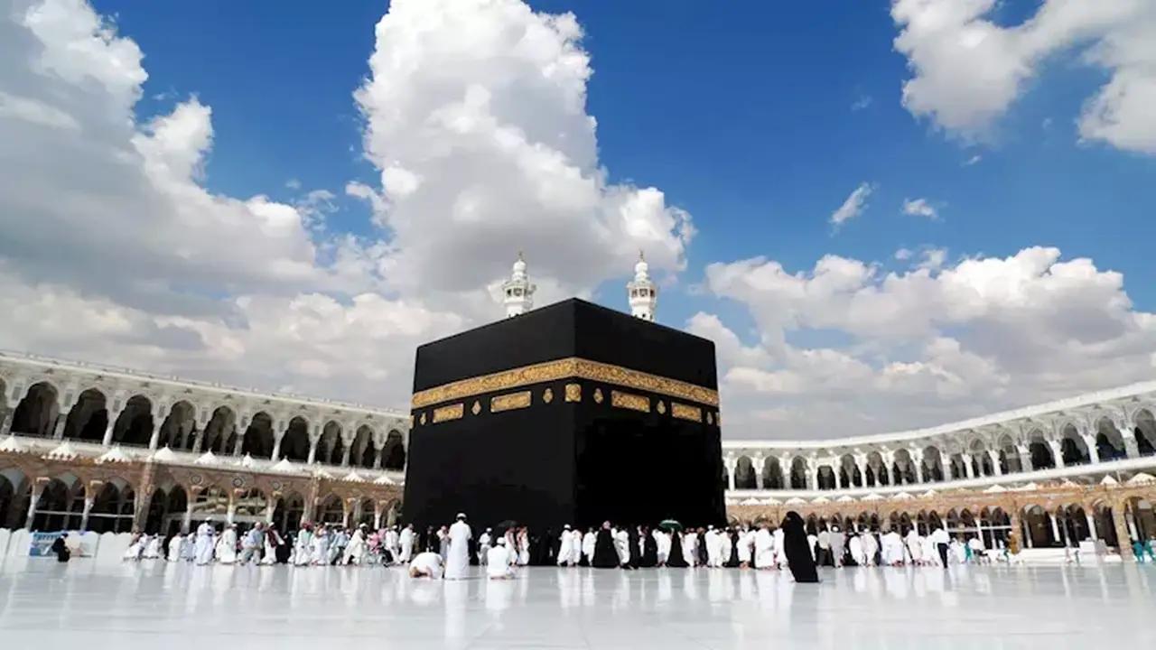 العمرة 2026: الإجراءات المتبعة عند تجاوز مدة تنفيذ التأشيرة من قبل الشركات