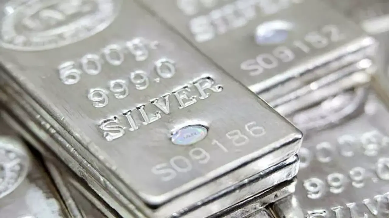 أسعار الفضة ترتفع محليًا وعالميًا.. تعرف على أسعار الجرام والسبائك