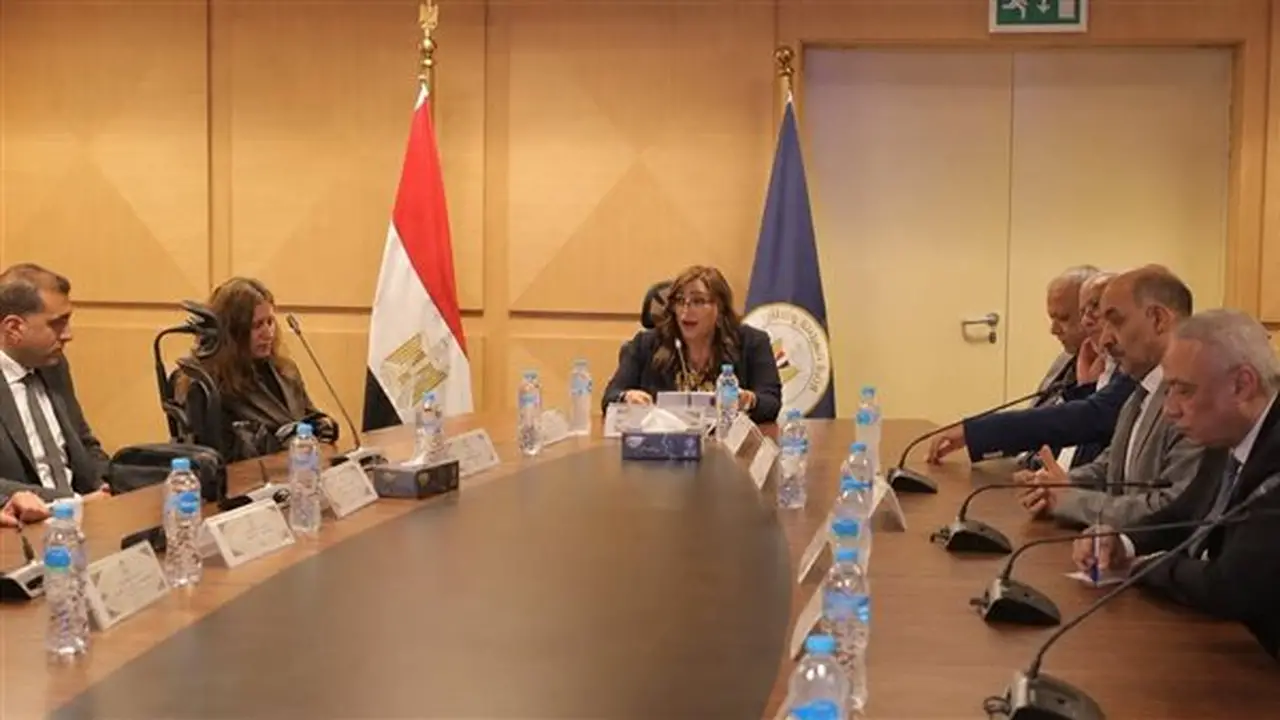 اجتماعات اللجنة العليا للعمرة والحج لمناقشة الضوابط النهائية لموسم العمرة 1448هـ