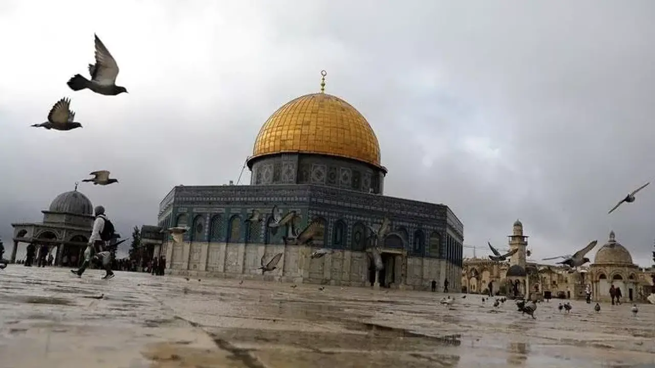 المجلس الوطني الفلسطيني يحذر من مخططات إسرائيلية لتغيير الوضع القائم في المسجد الأقصى