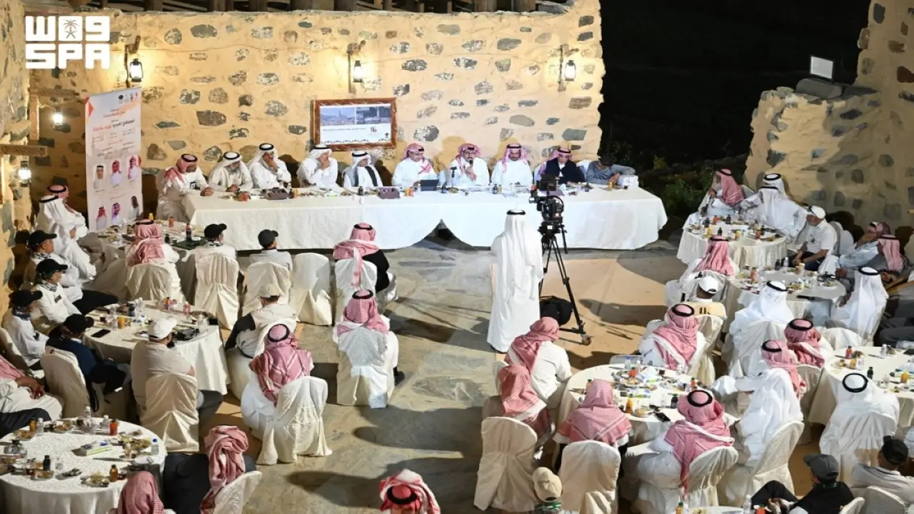 ندوة في عسير تناقش تأثير اللغة المتداولة على الهوية الثقافية