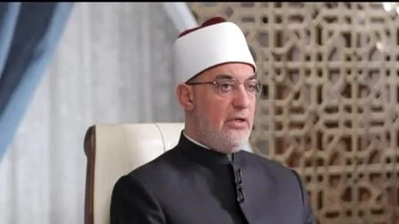 المفتي يهنئ الرئيس السيسي والشعب المصري بمناسبة الذكرى 74 لثورة يوليو المجيدة
