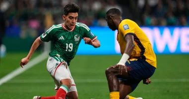 المكسيك تتفوق على الإكوادور 2-0 في الشوط الأول بكأس العالم 2026