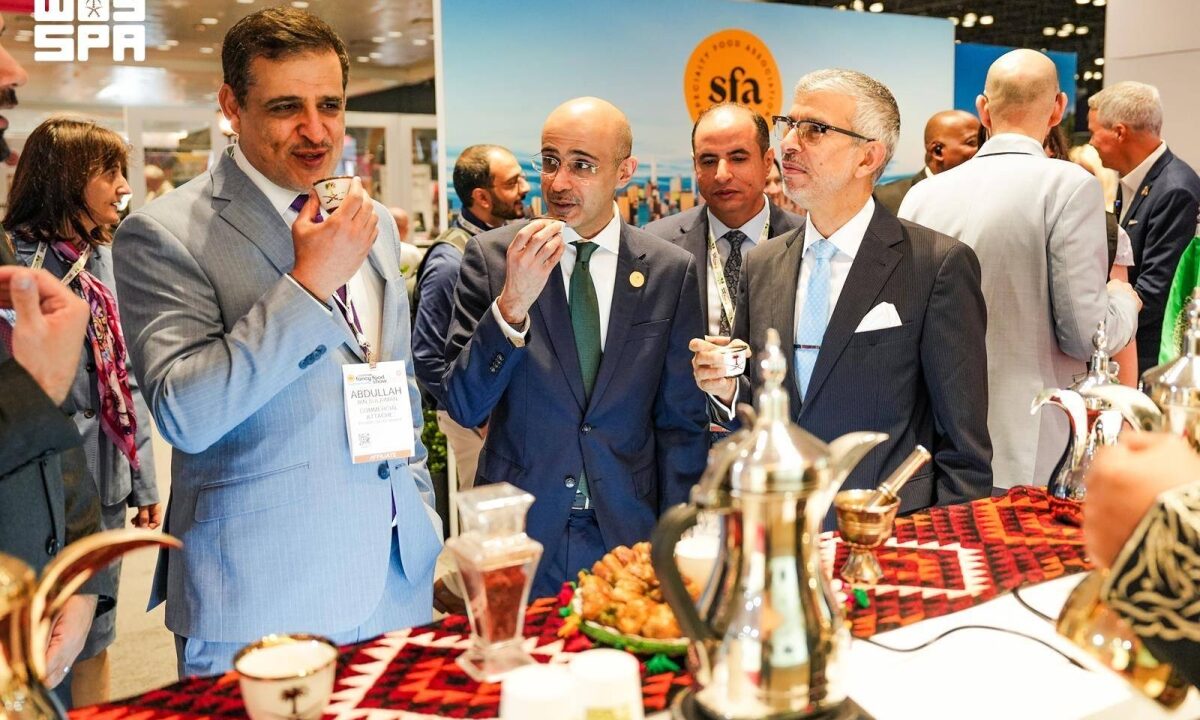 المملكة تعرض منتجاتها المتميزة من التمور في معرض «سمر فانسي فود شو»