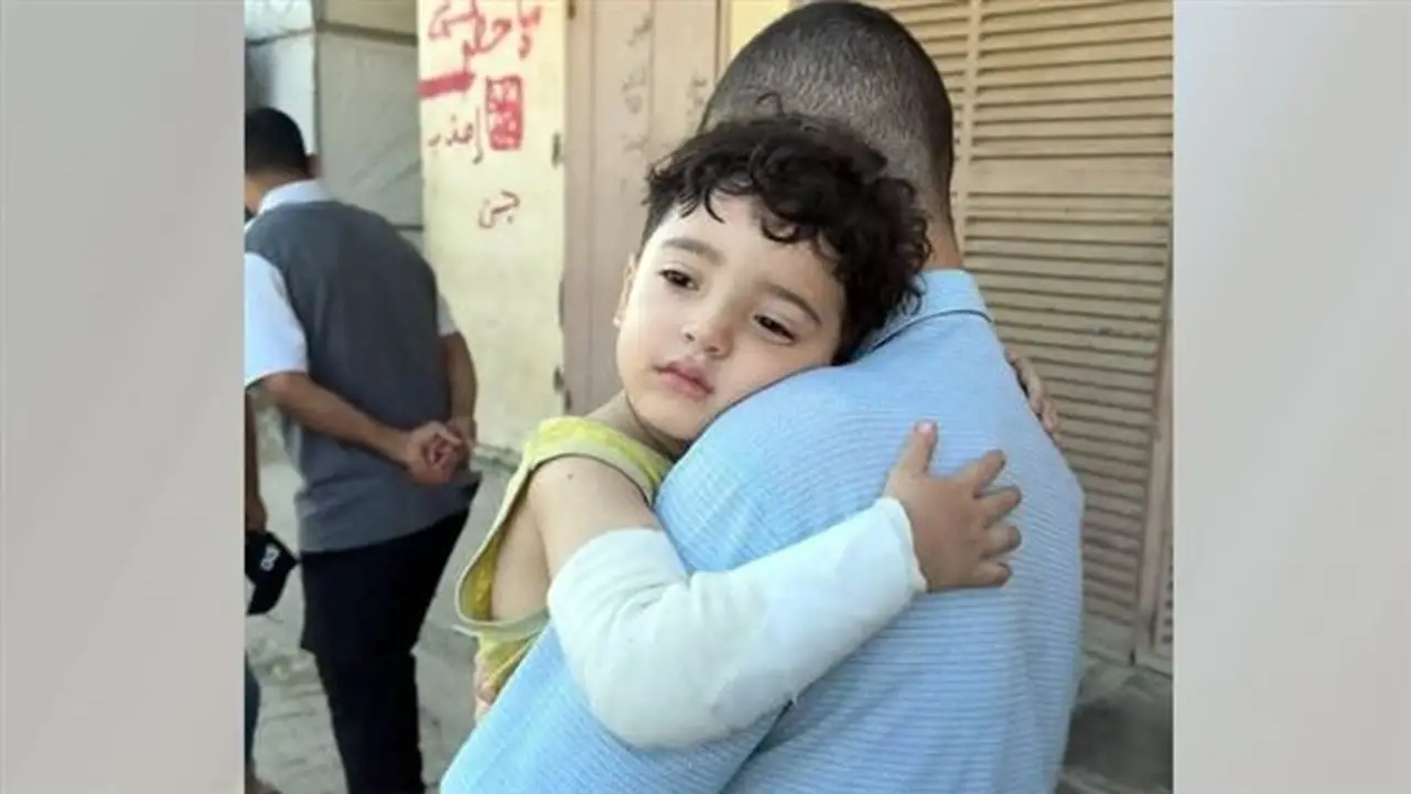 الطفل سامي أبو قاسم.. الناجي الوحيد بعد إبادة عائلته في غزة