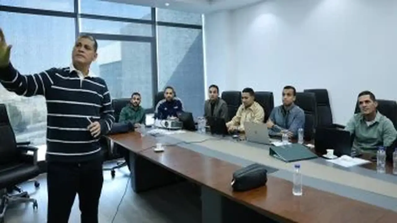 رسالة وداع أوسكار رويس: النزاهة والالتزام في التحكيم المصري