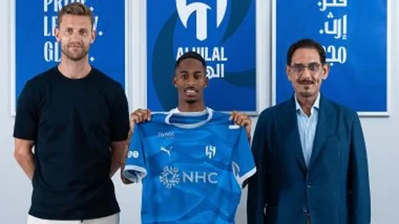 الهلال السعودي يعلن رسميًا عن ضم الهولندي كريسينسيو سامرفيل حتى 2030