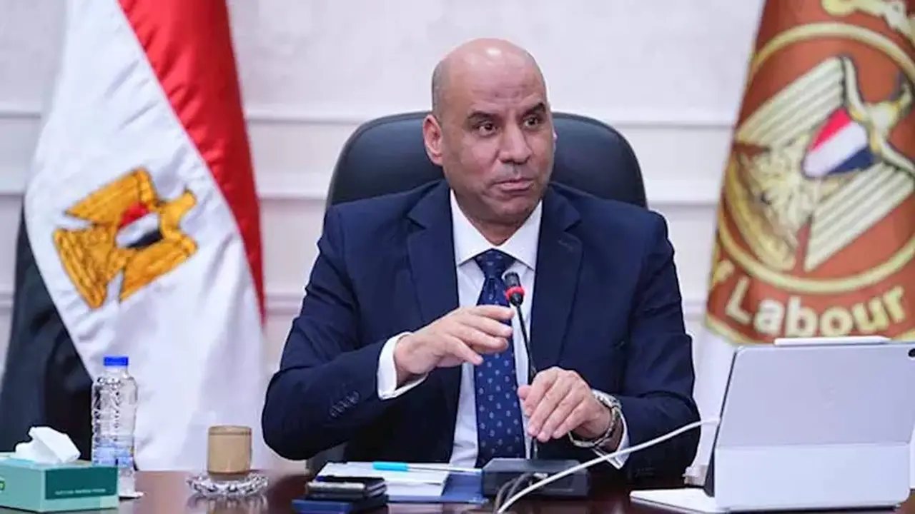 بدء صرف الدفعتين الثانية والثالثة من المنحة الاستثنائية للعمالة غير المنتظمة اليوم