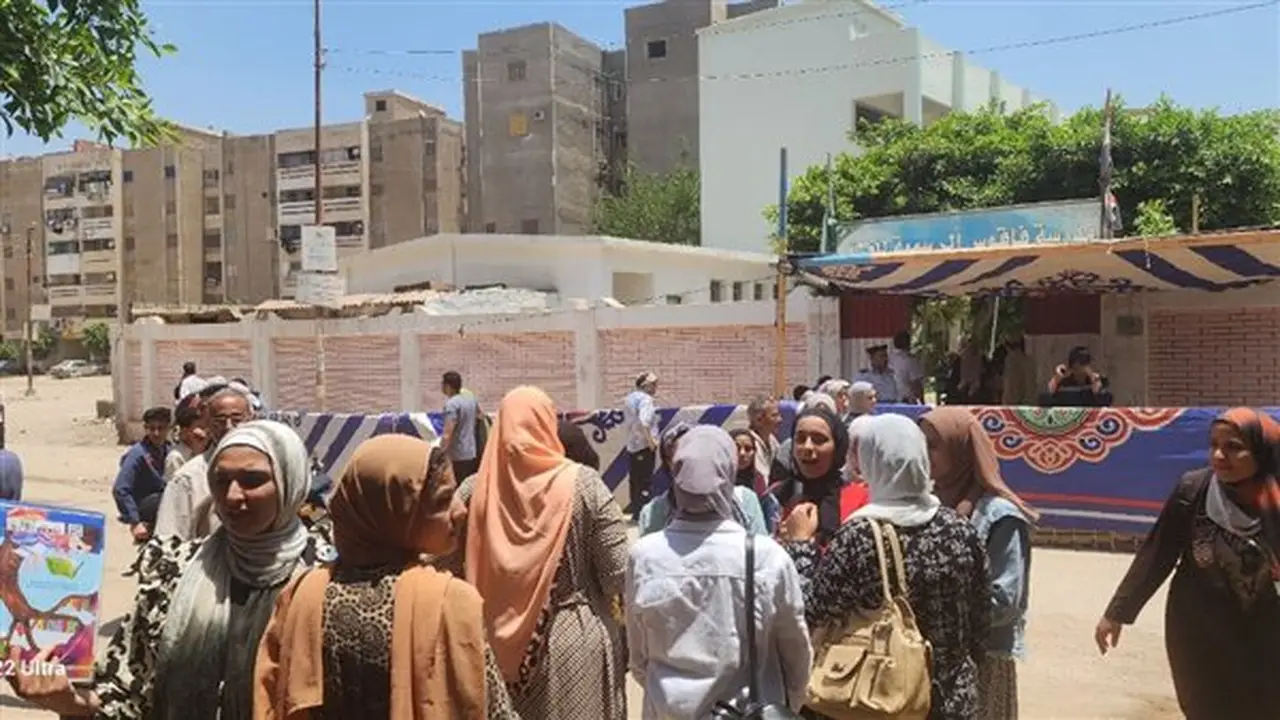 انطلاق امتحانات الفيزياء والتاريخ لـ69 ألف طالب في الشرقية وسط استعدادات مكثفة