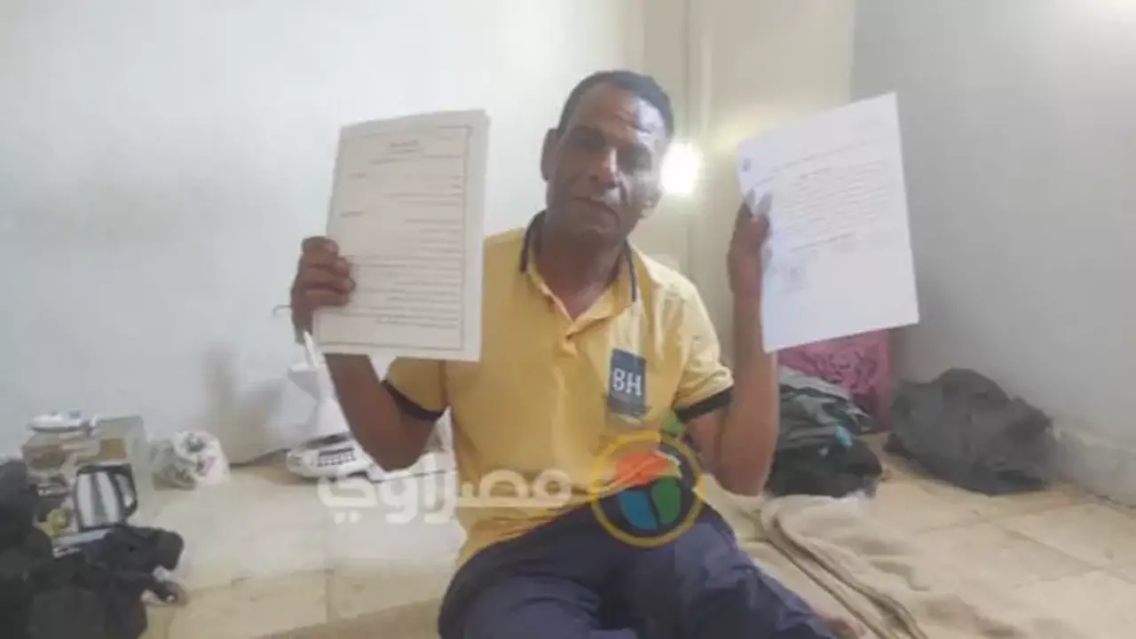عامل بصحة جنوب سيناء يروي تفاصيل نصب حولته إلى بلا مأوى: عائلتي تشردت – صور