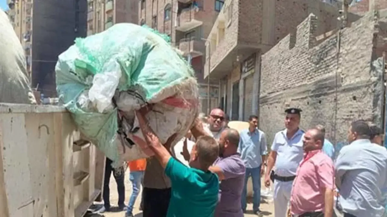 صور| حملة موسعة في الجيزة ضد مخازن الفرز وإجراءات قانونية للمخالفين