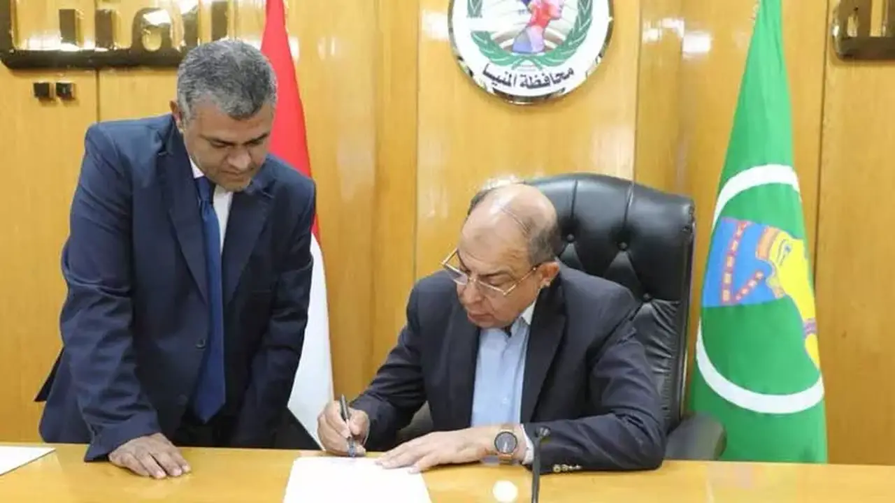 محافظ المنيا يعتمد تنسيق القبول بمدارس التمريض بحد أدنى 270 درجة