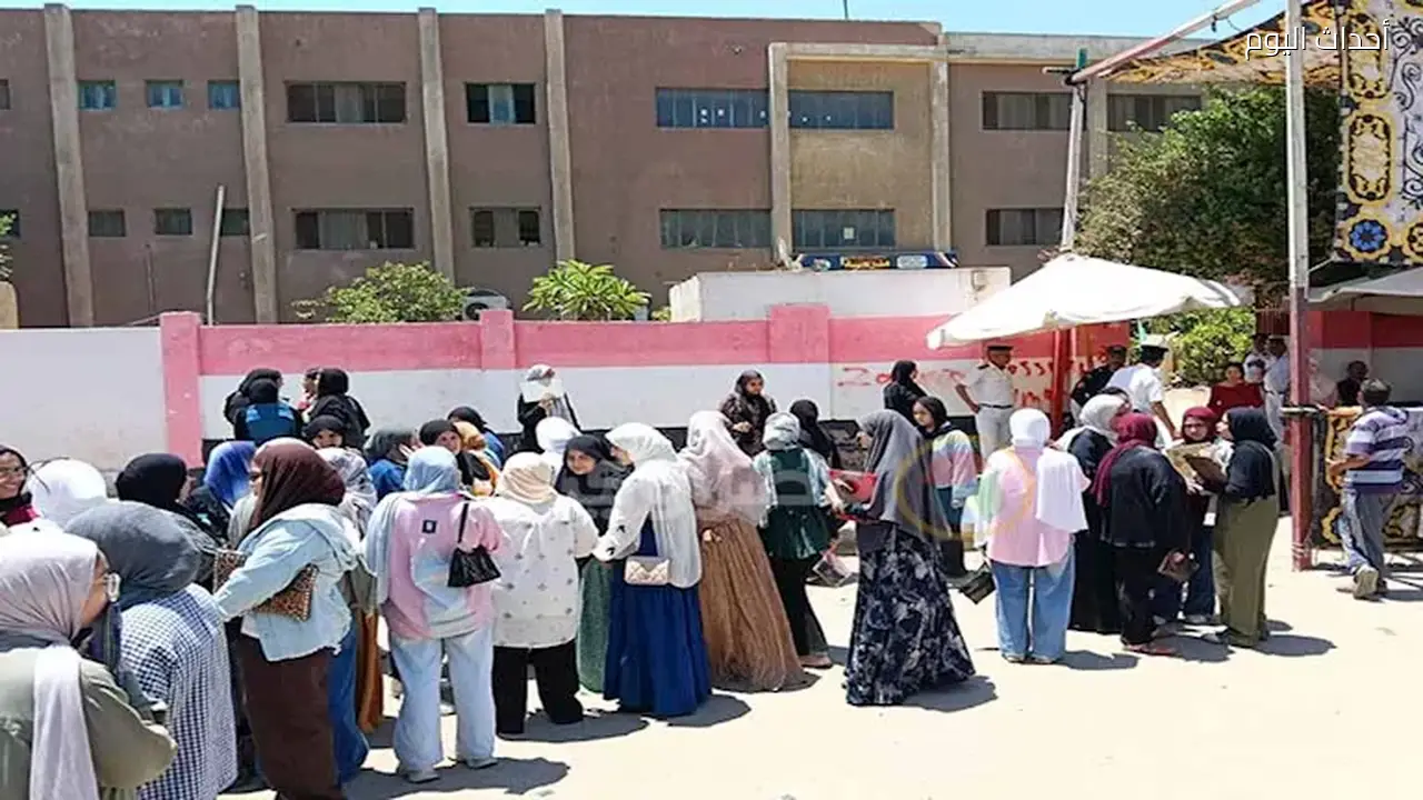 انطلاق امتحان الكيمياء لطلاب الشعبة العلمية بالثانوية العامة 2026