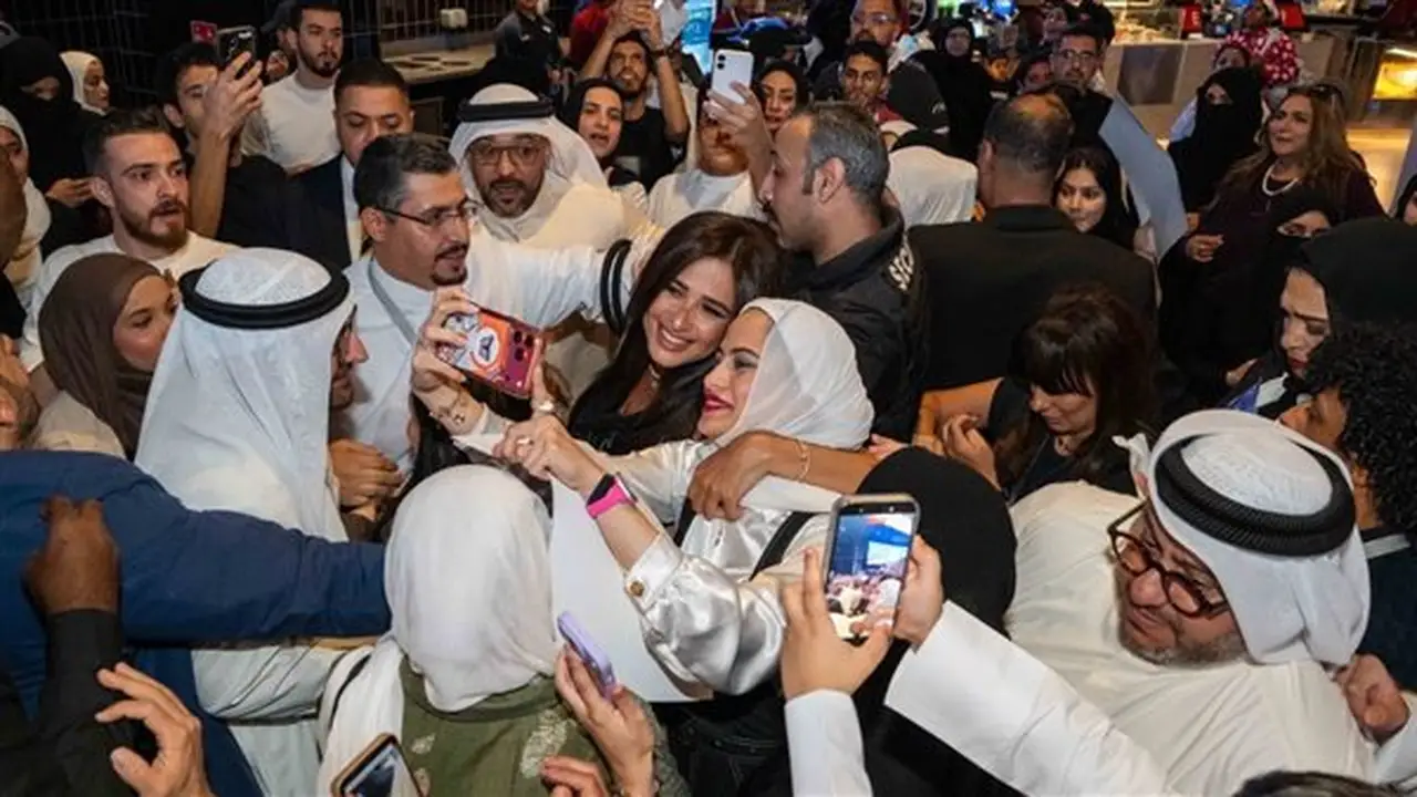 فيلم ‘خلي بالك من نفسك’ يختتم جولته العربية في السعودية بعد الكويت ودبي