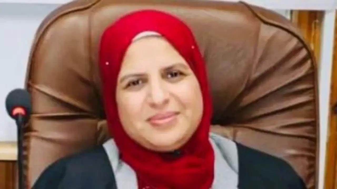 حقيقة تراجع كلية الإعلام بجامعة القاهرة عن استضافة ريهام عياد بعد الهجوم عليها