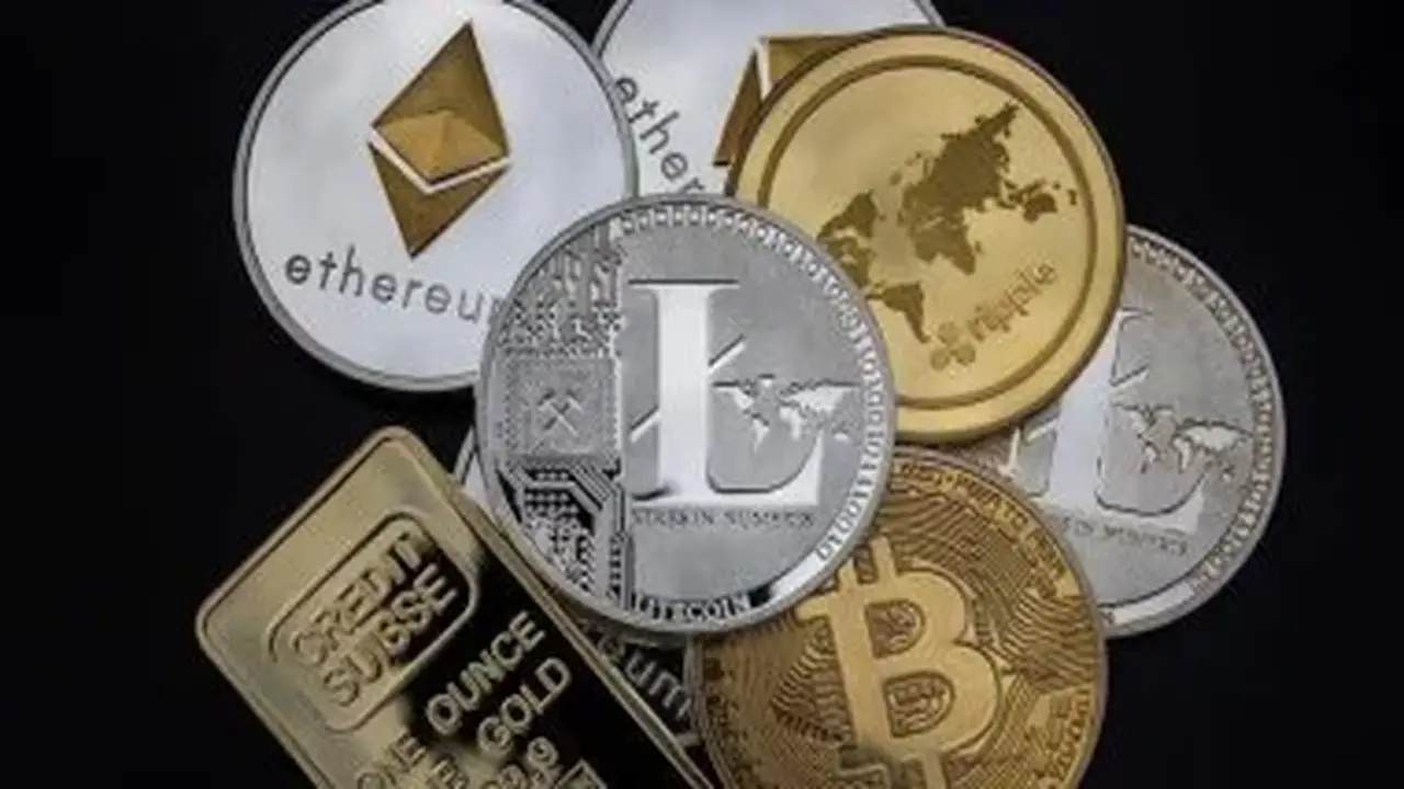 بيتكوين تواصل مكاسبها وتقترب من 65 ألف دولار بدعم من تباطؤ التضخم الأمريكي