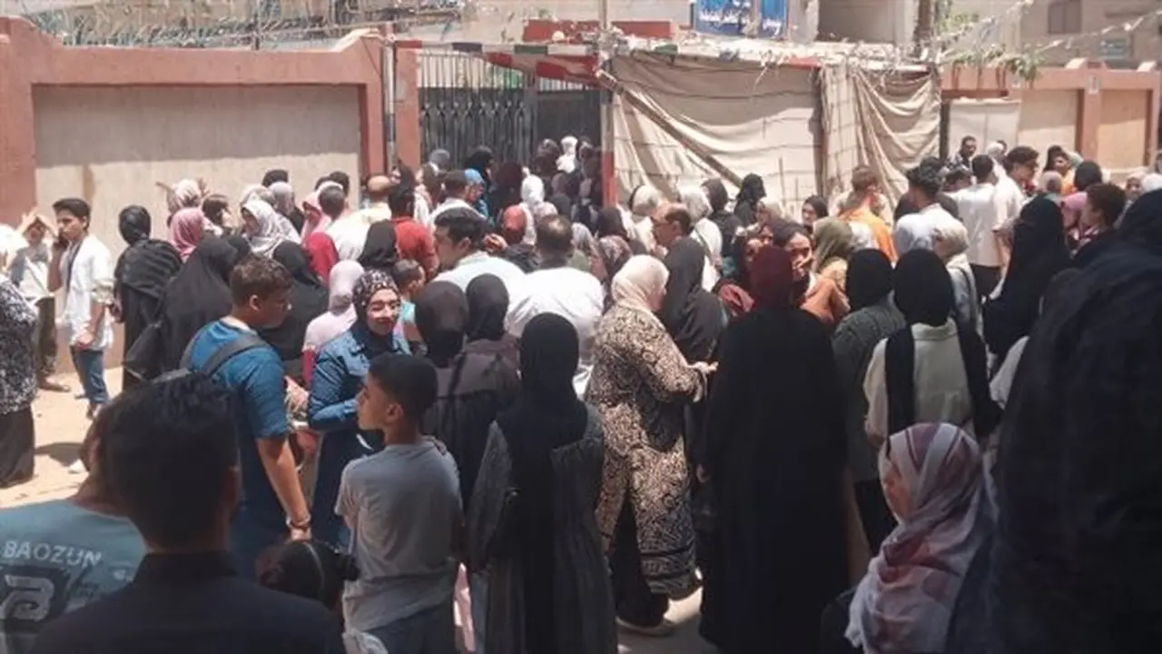 اختلاف آراء طلاب الثانوية العامة في الشرقية حول امتحان الرياضيات البحتة
