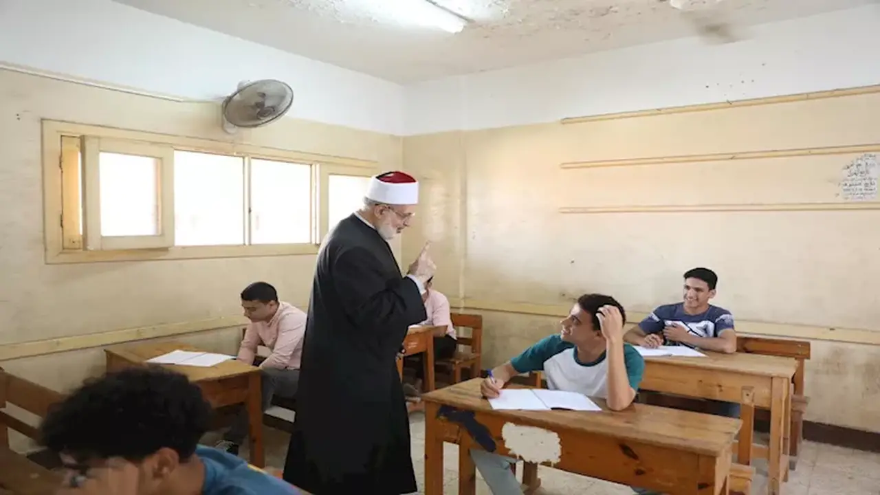 استعدادات قطاع المعاهد الأزهرية لامتحانات الدور الثاني التي تبدأ السبت