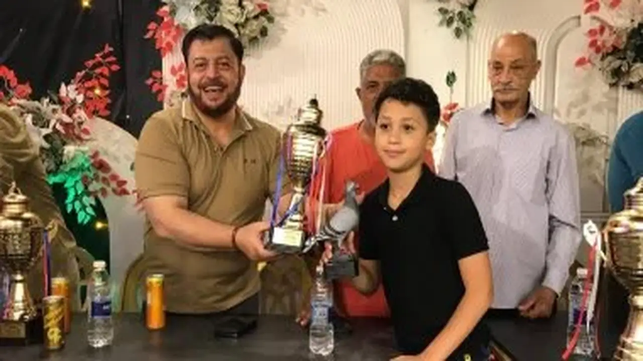 تتويج سليم غنيم بالمركز الثالث في سباقات الحمام الزاجل الدولية