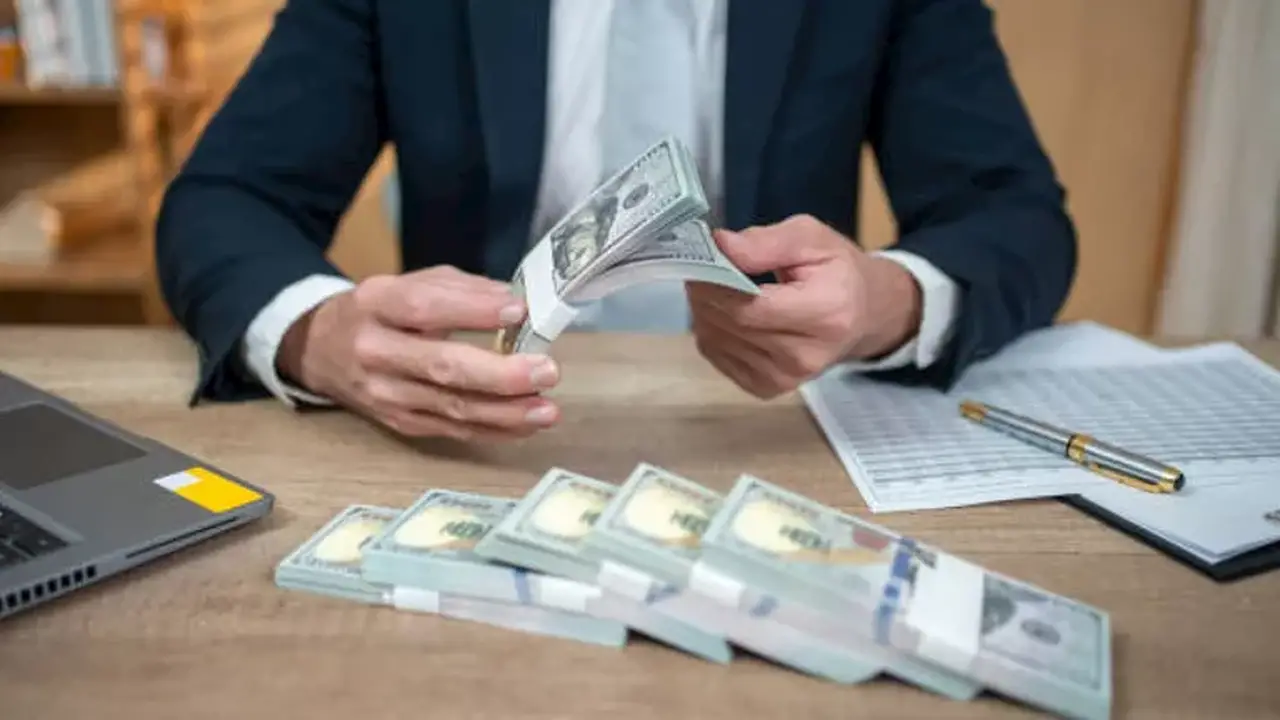 تحقيق قضائي في العراق يكشف عن 140 مليار دولار مفقودة