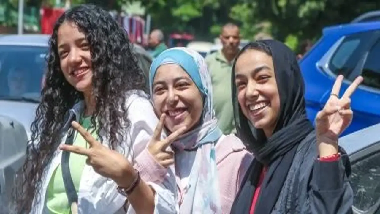 استعد لامتحان الرياضيات البحتة 2026 بأسئلة تدريبية متميزة