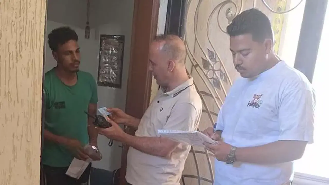 تحذيرات هامة من الإسكان لحاجزي شقق سكن لكل المصريين المخالفين
