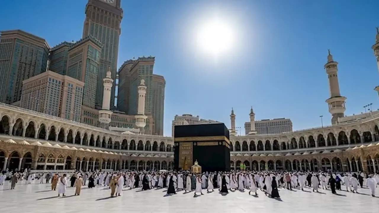 تعامد الشمس فوق الكعبة: ظاهرة فلكية مهمة في 2026