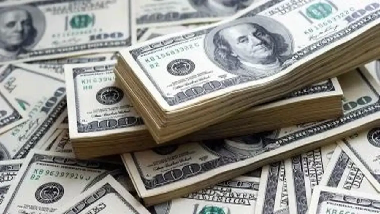 أسعار الدولار مقابل الجنيه في بنك قناة السويس اليوم الاثنين