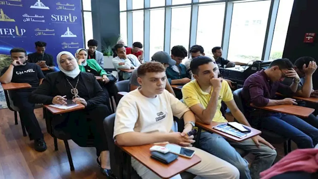 جامعة عين شمس تطلق مشروع STEP Up لتقديم 8 شهادات مهنية مصغرة للخريجين أبرزها الأمن السيبراني